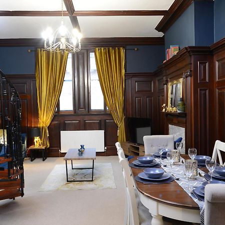 The Old Brewery Boardroom - Winchester City Centre - Unique Property - Free Parking - Sleeps 6 - By Xplus Stays Eksteriør billede